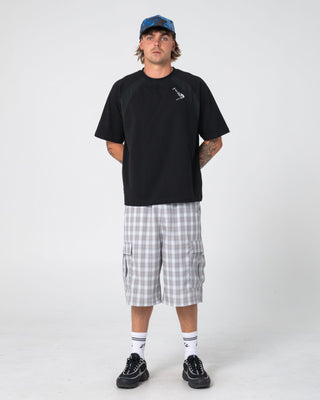 Man wearing Screwdriva Elastic Cargo Short in Stone Grey