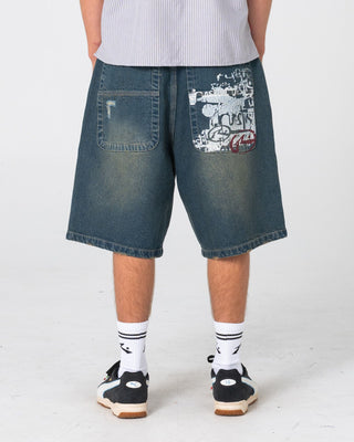Man wearing Riddler Wide Baggy Jort in Dark N Dirty