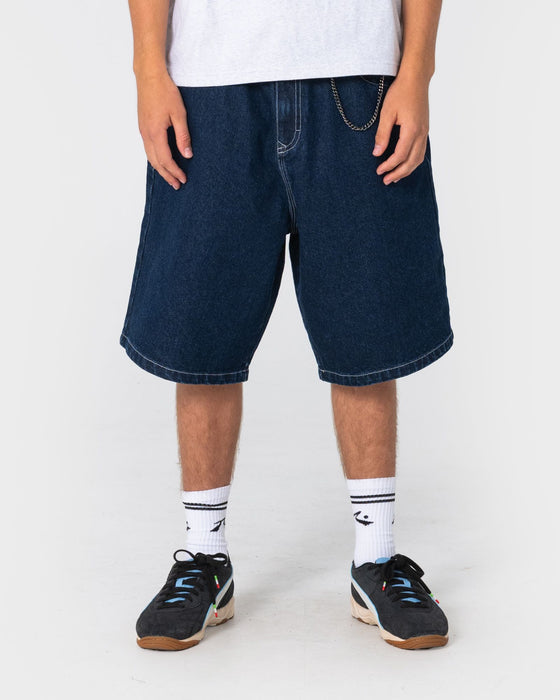 man-wearing-turbo-2-0-baggy-jort-in-indigo