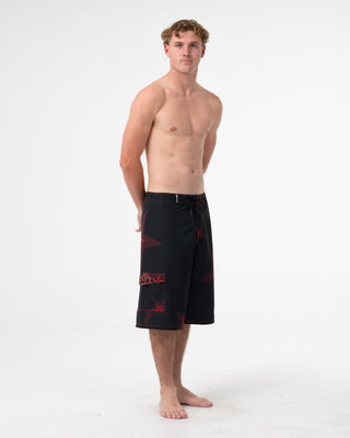 Man wearing Knievil 25