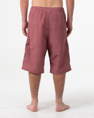 Man wearing Swish 25