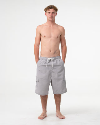 Man wearing Swish 25