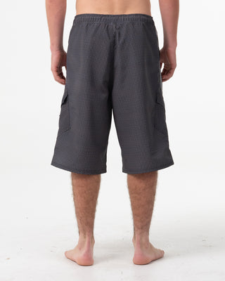 Man wearing Swish 25