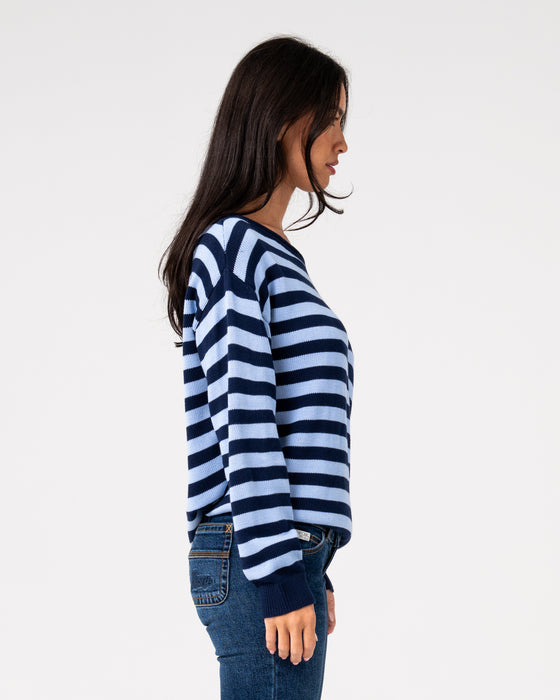 woman-wearing-stella-stripe-slouch-knit-in-navy-blue-retro-blue
