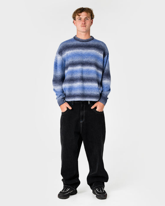 man-wearing-space-fluff-sweater-in-atlantic-blue