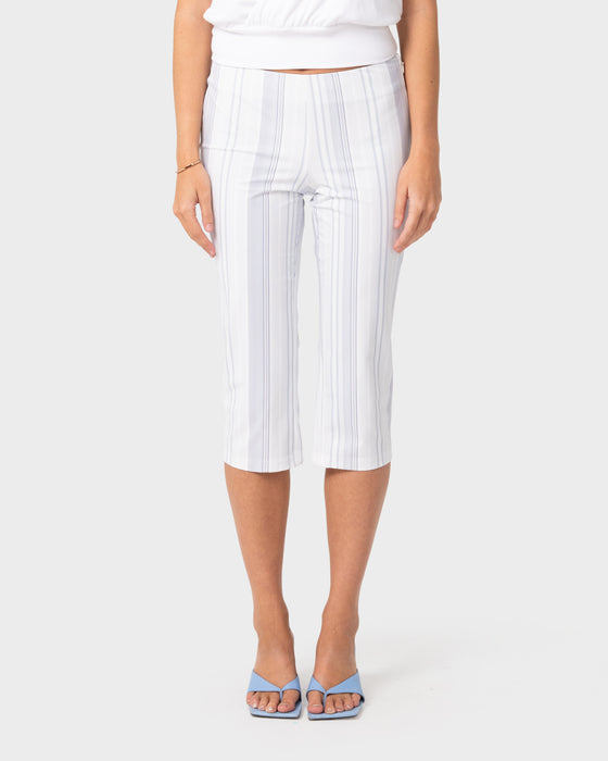 woman-wearing-finance-mummy-low-rise-stripe-capri-pant-in-stripe