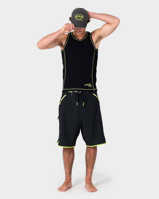 man-wearing-slack-jack-ribbed-heavy-tank-in-black3