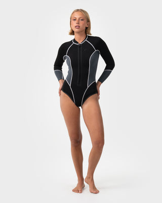 Women wearing Somersault 2mm Long Sleeve Springsuit Wetsuit in Contrast Stitch