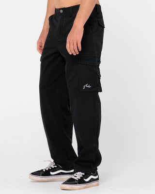 Man wearing Sheetya Pant in Black