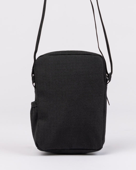mens-reverb-crossbody-bag-in-black