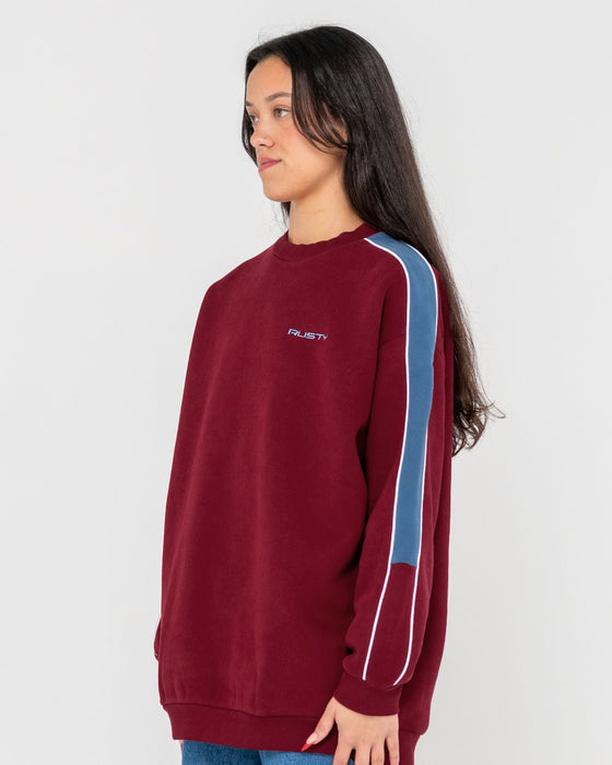woman-wearing-two-timer-panelled-crew-fleece-in-rhubarb