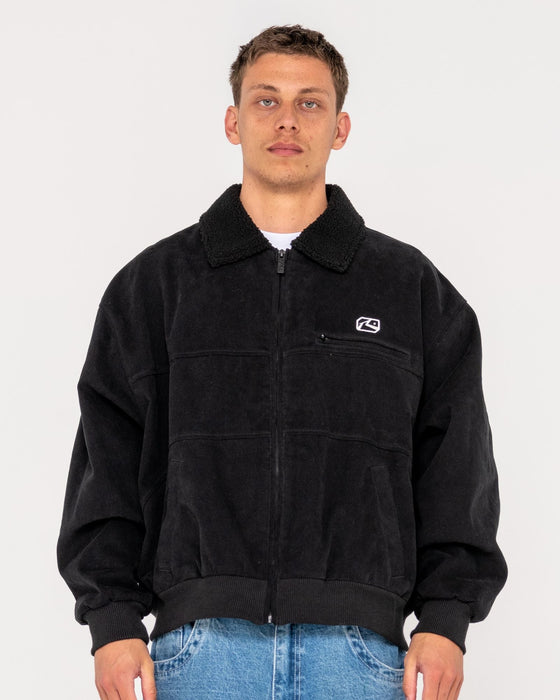 man-wearing-flying-dutchman-jacket-in-black