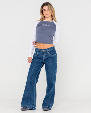 Woman wearing Tekky Long Sleeve Raglan Skimmer Tee in Blue