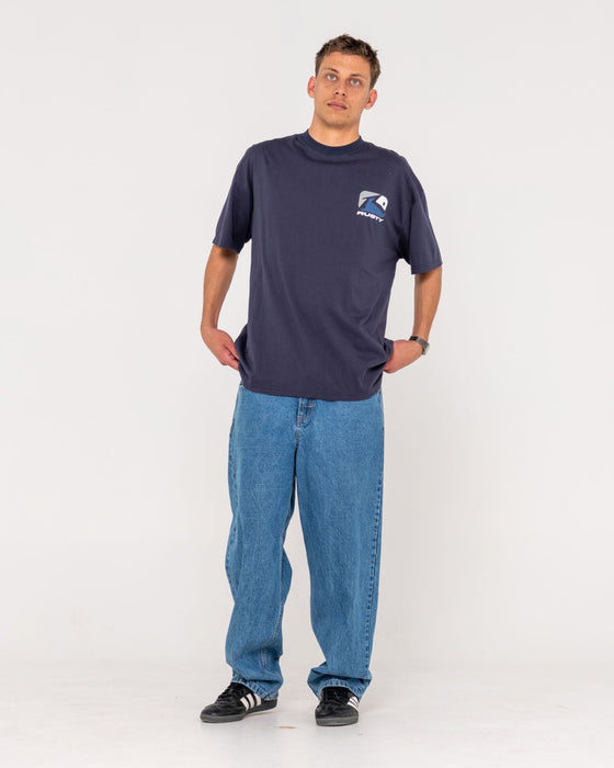 man-wearing-phenom-short-sleeve-tee-in-navy-blue-2