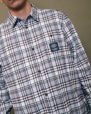 Man wearing Brooks Long Sleeve Shirt in Pinecone