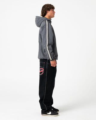 Man wearing Turbo Baggy Jean in Black Out