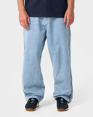 Man wearing Flip Daddy 2.0 Jean - True Blue in True Blue / Grey