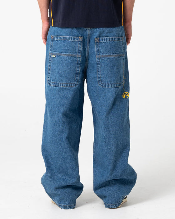 man-wearing-yowie-extra-baggy-jean-in-middy-blue