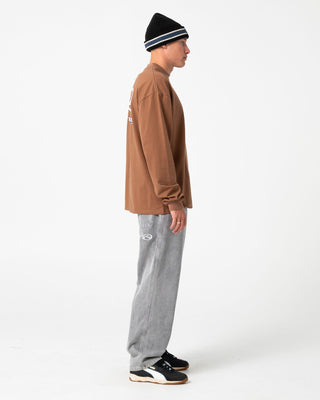 Man wearing Larry Jean in London Summer