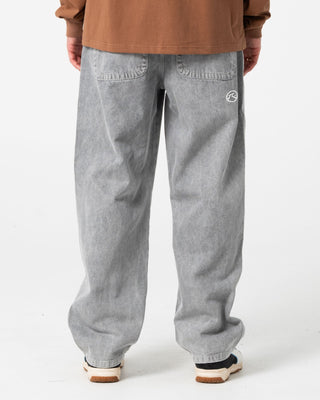 Man wearing Larry Jean in London Summer