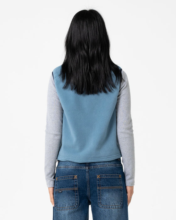 woman-wearing-mr-cool-polar-fleece-vest-in-atlantic-blue