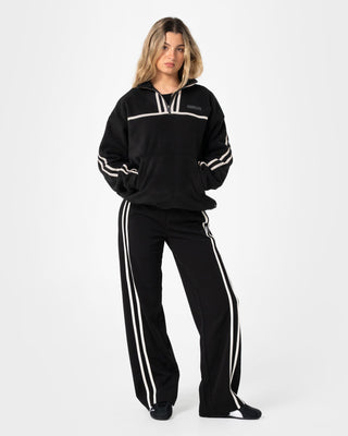 Woman wearing Bind Me Up Contrast Polar Fleece in Black