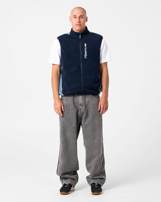 Man wearing Phantom Polar Fleece Vest in Navy Blue