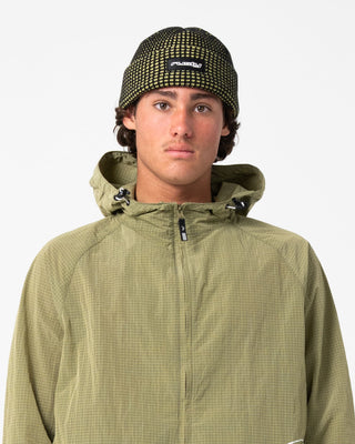 Mens Slinger Thinsulate Beanie in Black / Sulphur