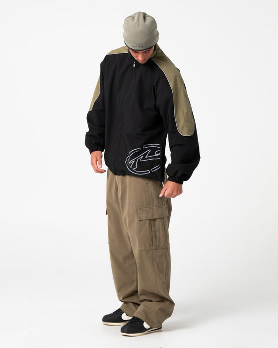 man-wearing-frontline-track-jacket-in-black