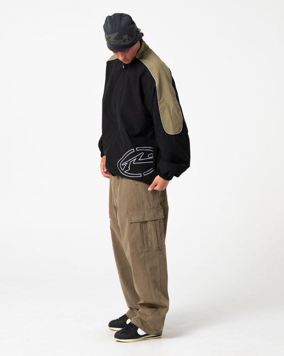 man-wearing-frontline-track-jacket-in-black
