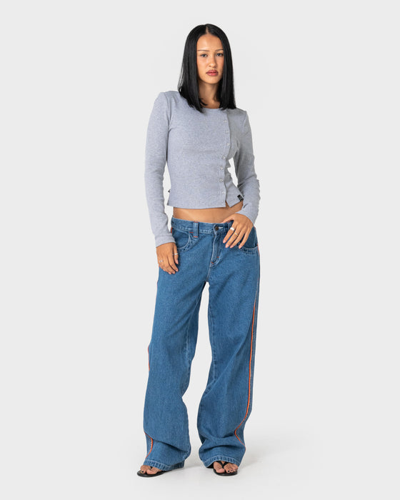 woman-wearing-flip-mommy-low-rise-wide-leg-denim-jean-in-middy-blue-orange