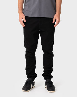 Man wearing Hook Out Elastic Pant in Black