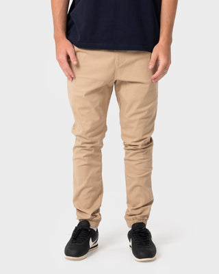 Man wearing Hook Out Elastic Pant in Khaki