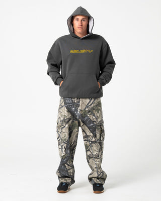 Man wearing Commando Cargo Pant in Grey Camo