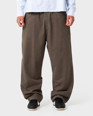 Man wearing Flip Daddy Elastic Pant in Seaweed