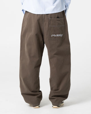 Man wearing Flip Daddy Elastic Pant in Seaweed