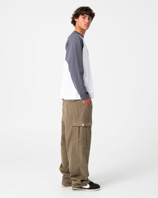 Man wearing Grizzly Baggy Cargo Pant in Savanna