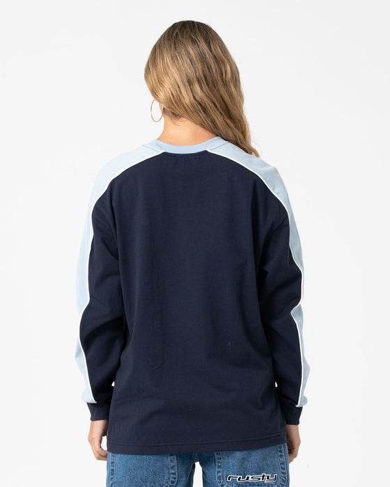 woman-wearing-fine-line-contrast-l-s-tee-in-navy-blue