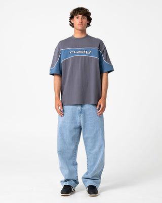 Man wearing Kinetic Short Sleeve Heavy Tee in Steel