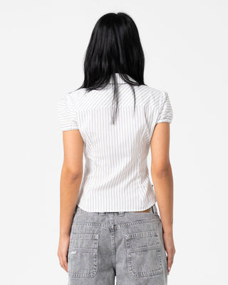Woman wearing Horizon Zip Through Short Sleeve Shirt in Mono Stripe