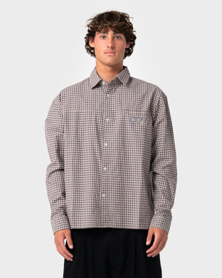 Man wearing Roadblock Long Sleeve Shirt in Pinecone