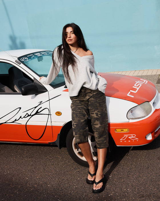 woman-wearing-cameron-camo-low-rise-relaxed-capri-pant-in-camo