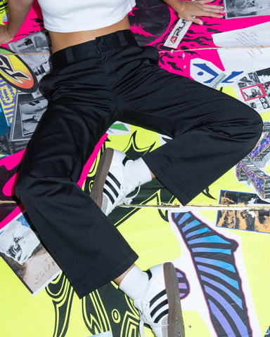 Woman wearing Bobbi High Rise Pant in Black