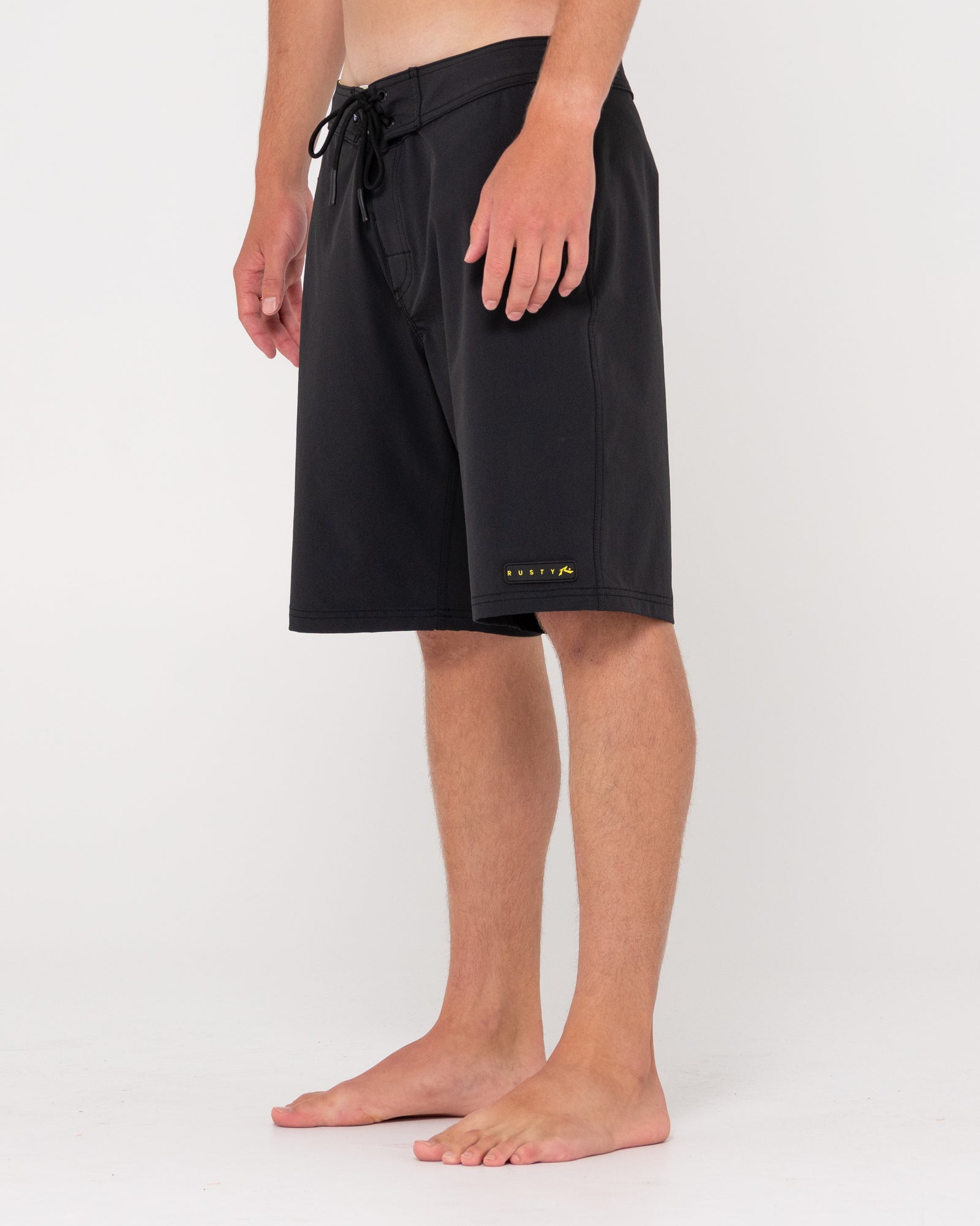 Everywhere Hybrid Short Black Rusty Australia