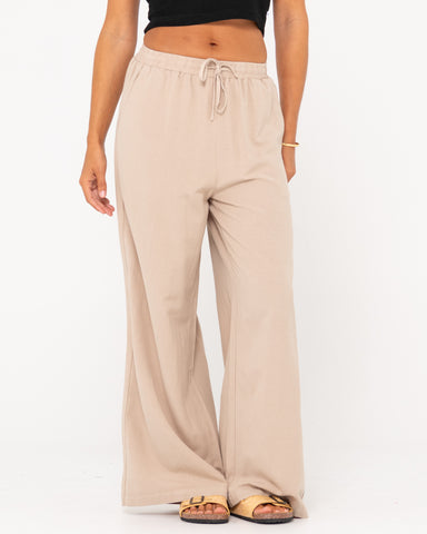 Woman wearing Alannah Lounge Pant in Light Khaki