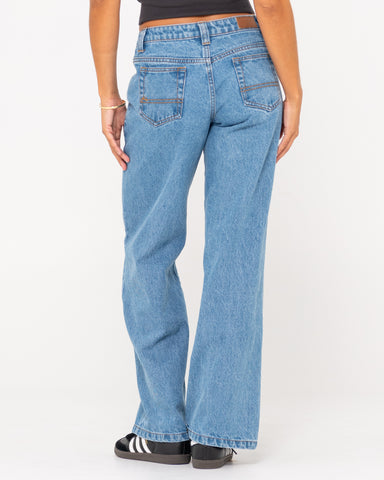 Woman wearing Low Rise Super Wide Leg Denim Jean in Sea Blue