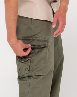 Man wearing Sheetya Pant in Army