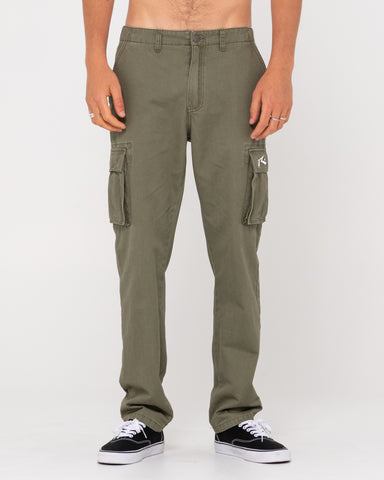 Man wearing Manila Cargo Pant in Army Green