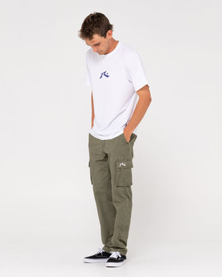 Man wearing Manila Cargo Pant in Army Green