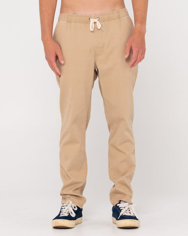 Man wearing Mid Boy Straight Fit Elastic Pant in Khaki